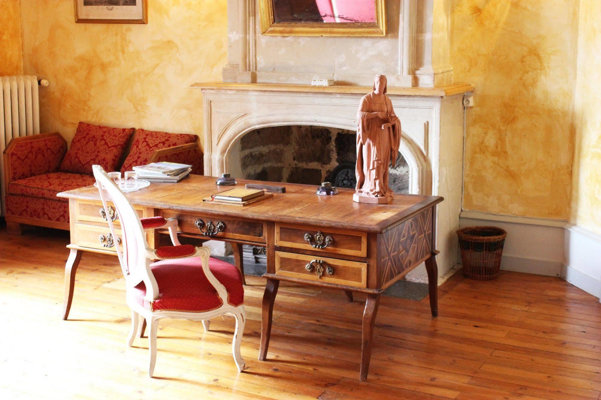 Château De Ternay Alojamento de Acomodação e Pequeno-almoço Ternay (Vienne)